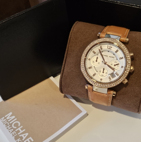 Michael Kors Watch - Picture 1 of 7